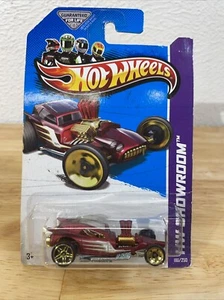 Hot Wheels HW Showroom Fangula Toy Car 186/250-X2 - Picture 1 of 5