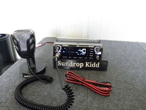 Uniden Bearcat 980SSB 980 CB Radio 40 Channel with SSB and Microphone L@@K - Zdjęcie 1 z 9