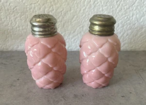 Lot of 2 Antique Pink Milk Glass Pine Cone Pinecone Quilted Glass Shakers - Picture 1 of 7