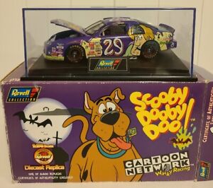 1997 Revell Robert Pressley Scooby Dooby Doo 1:24 Scale Diecast NASCAR #29 w/COA
