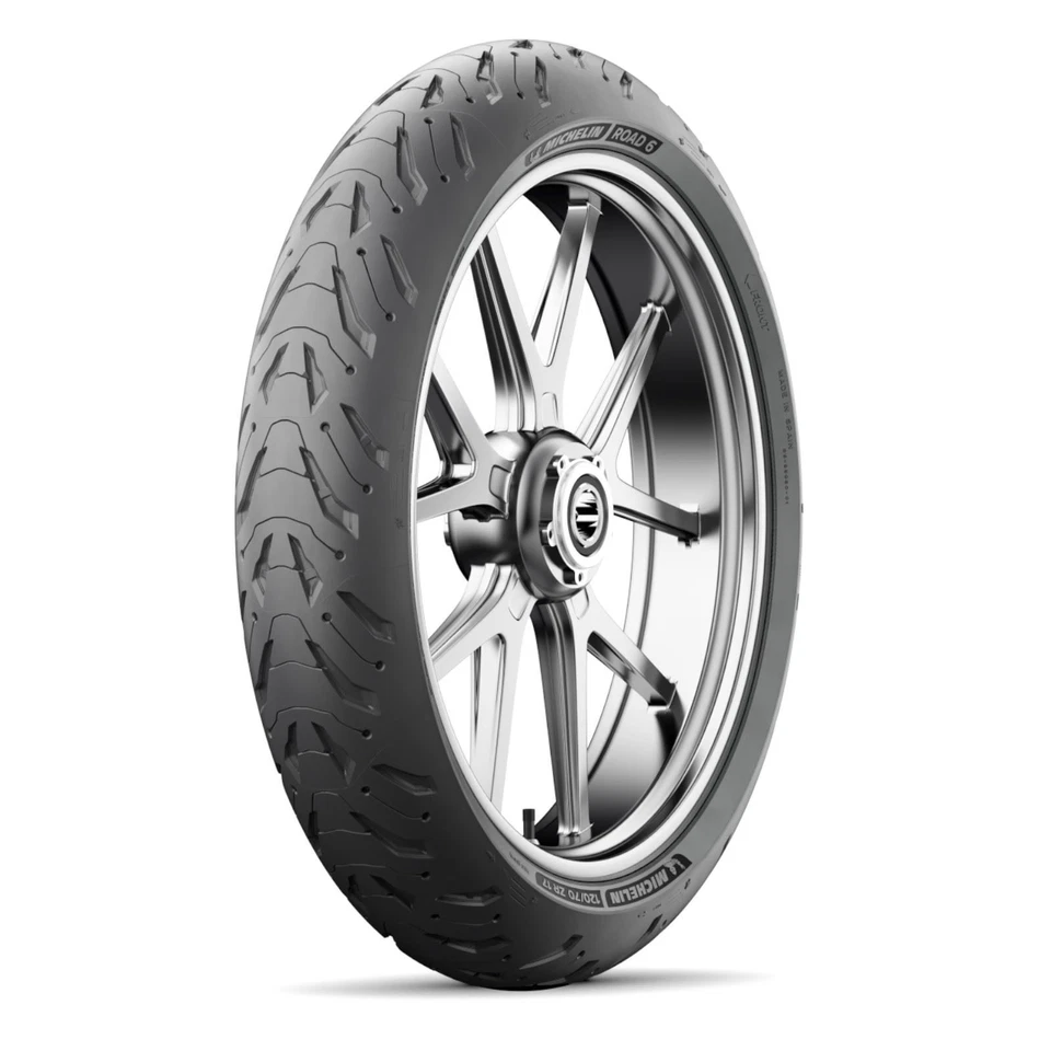 Michelin Road 6 Tyre 120/70-ZR17 58W for Honda CBR1100XX 96-98 - Image 1 of 3