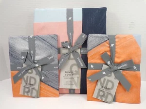 West Elm Organic Sateen Brushed Collage Duvet Cover Full Queen 2 Shams Std #9761 - Picture 1 of 10