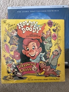 Vintage Take Two Howdy Doody w/ Buffalo Bill Smith LP (1974) ALL INSERTS SEALED - Picture 1 of 9