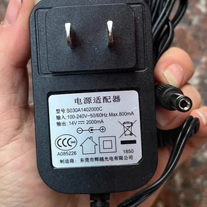 S030A1402000C 14V 2A 5.5*2.1 Charger Transformer - Zdjęcie 1 z 1