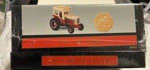 ERTL International 5 Millionth 1066 tractor with Collector coin 1/64 NIB Sealed - Picture 1 of 3