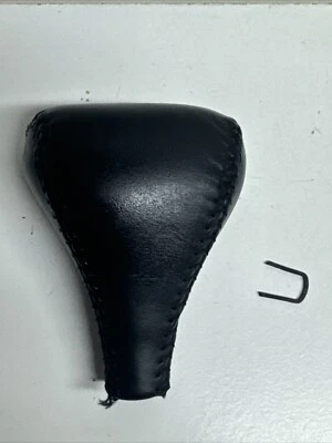 2002 CADILLAC ELDORADO SHIFT SHIFTER KNOB HANDLE BLACK LEATHER - Image 1 of 4