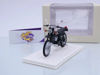 Norev 182045 # Yamaha XT 500 Motorrad Baujahr 1976 " schwarz-silbermet. " 1:18 - Bild 1 von 4