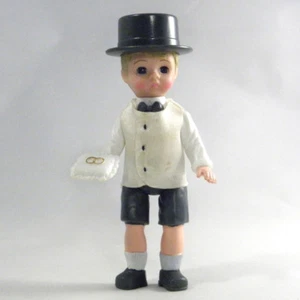 Muñeca portadora de anillos Madame Alexander ojos dormidos figura de boda niño portador 2003 - Imagen 1 de 9