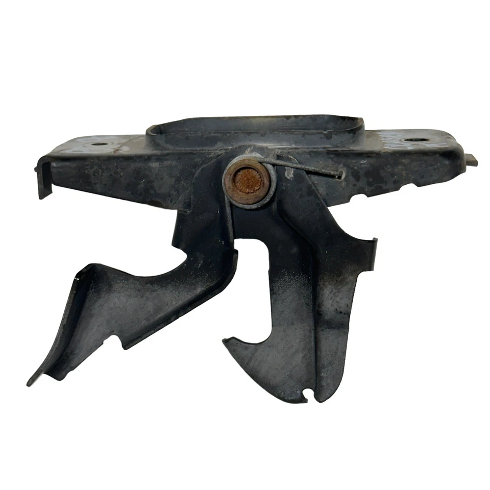 Chrysler PT Cruiser 2006 OEM capó pestillo de seguridad retención 06 07 08 09 Foto 1 de 4