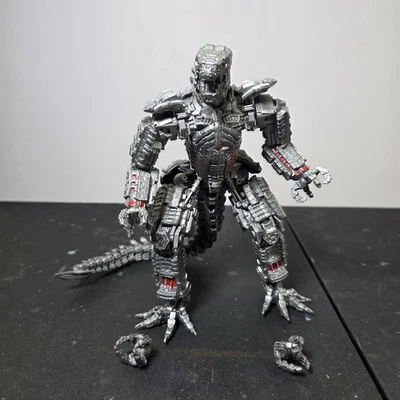 Custom repainted Mecha Godzilla SH Monsterarts KO - Image 1 of 4