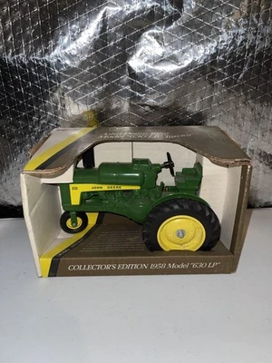 Vintage John Deere 1958 Model 630 LP Tractor 1/16th Scale Collectors Edition Toy - Image 1 of 4