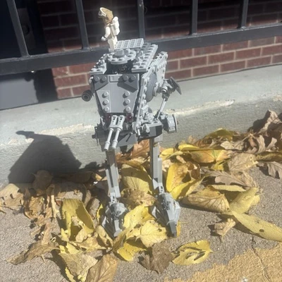 LEGO Star Wars: AT-ST Walker (75153) Incomplete - Image 1 of 4