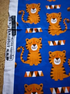 Bio Jersey Stoffwelten Exklusiv Design Sandra Kretzmann kleiner Löwe ca 100 cm - Bild 1 von 3