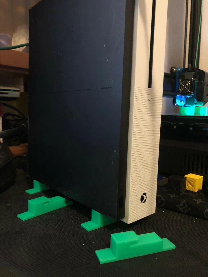 SUPPORTO VERTICALE XBOX ONE XBOX ONE S X modello Slim - Immagine 1 di 2