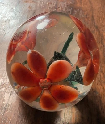 VTG Red Flower Paper Weight Rare Unique Art Glass - image 1 of 4