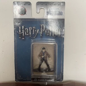 Harry Potter Nano Metal Figures - Harry (Year 1) - Collectible Metalfigs Jada - Picture 1 of 2