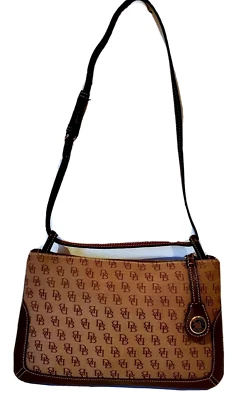 BOLSO BANDOLERA BAGUETTE AUTÉNTICO DOONEY & BOURKE CLÁSICO FIRMA #H2797965 Foto 1 de 4