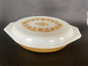 Vintage Pyrex Butterfly Gold Divided Casserole With Lid 1 Quart 063 EUC!! - Picture 1 of 7