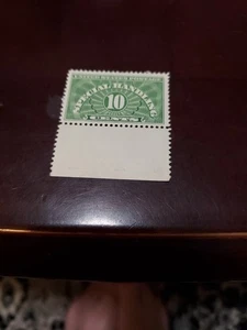 US Scott #QE1,  Special Handling Stamp  MNH Og Mint - Picture 1 of 2