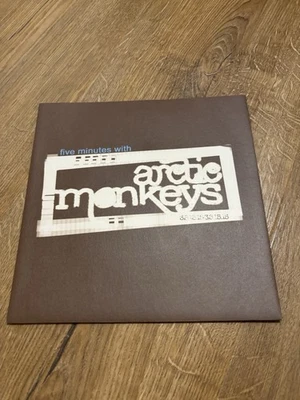 5 Minutes with The Arctic Monkeys 7’ Vinyl Record Rare BANGB71 - Image 1 of 4