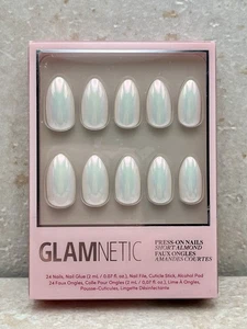 Glamnetic Moonlight Short Almond Press-on Nails 24 Nail Kit - New in Box - Picture 1 of 4