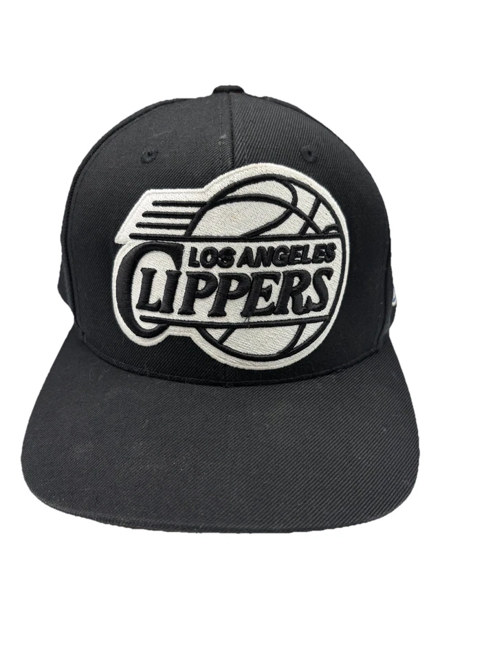 Gorra Mitchell & Ness Los Angeles Clippers Snapback negra retro NBA Foto 1 de 4