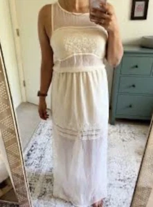 Kimchi Blue Women’s Cream Embroidered Eyelet Design Semi-Sheer Maxi Dress Sz M - Picture 1 of 15