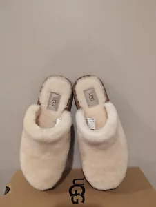 Ugg Australia Women's Maxi Pearle slippers Size 10 NIB - Picture 1 of 5