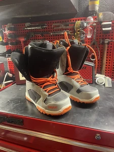 thirtytwo 32 Herren US 10 Snowboard Schuhe Boots Schnürschuhe grau orange - Bild 1 von 5