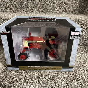 1/16 SpecCast IH Farmall 504 Tractor w/ Wide Front & Rear Wheel Weights NEW!! - Picture 1 of 4