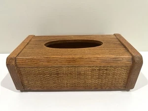 Caja de pañuelos de madera de roble JC Penny de colección soporte dispensador cubierta aspecto ratán años 80 bonito - Imagen 1 de 8