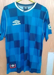 Maglia modello calcio Umbro vintage taglia grande - Foto 1 di 4