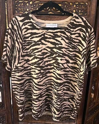SAG HARBOR WOMAN TAN AND BROWN ZEBRA PRINT SHORT SLEEVE SWEATER TOP 1X - Image 1 of 2