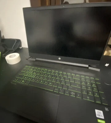 laptop gaming - Immagine 1 di 4