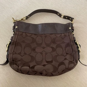 Bolso de Mano Coach Vintage Hobo 12674 Cuero Marrón Tachuelas Y2K Cartera Soho - Imagen 1 de 24