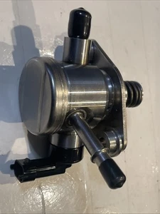 High Pressure Fuel Pump For Chevy Impala Malibu GMC Terrain Buick Regal L4 2.4L - Picture 1 of 22
