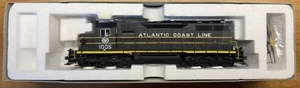 HO Scale Atlas Master ACL Atlantic Coast Line #9214 SD-35 Low Nose Locomotive - Picture 1 of 8