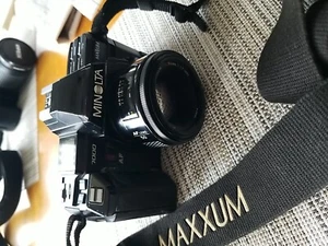 Minolta Maxxum 7000 35mm AF SLR w/ 50mm F1.7 Lens Japan - Picture 1 of 8