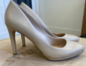Banana Republic Pumps Heels Stiletto Nude Tan Leather Sz 10 - Picture 1 of 8