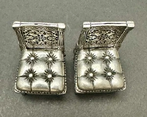 Vintage New Era 2 versilberte Miniatur Stuhl Puppenhaus Schreibtisch Ornament 40er Jahre. - Bild 1 von 10