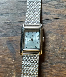 Timex Emma Edelstahl Damenuhr, Modell T2P303 - Bild 1 von 3