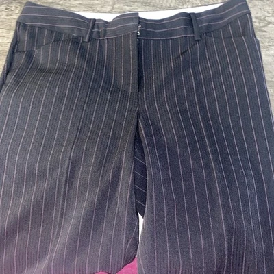 Pantalones de Vestir Star City Talla 7 Juniors Negros con Pin Rosa Rayas Frente Plano Foto 1 de 3
