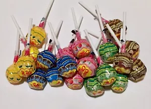 Chupa Chups Lollipops Pack of 20 Pieces with 5 Assorted Flavors NEW - Picture 1 of 6