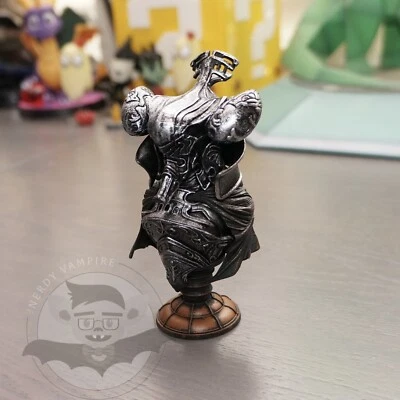 Final Fantasy 12 The Zodiac Age Collectors Edition | Judge Magister Drace Bust - Image 1 of 4