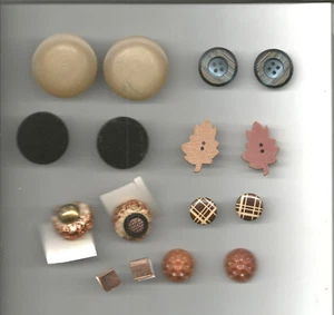 8 SETS SAMMLERKNÖPFE KONVOLUT 16 - Bild 1 von 1