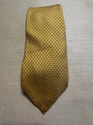 Corbata clásica Hathaway amarilla lunares para hombre 55”L 100 % seda Foto 1 de 4