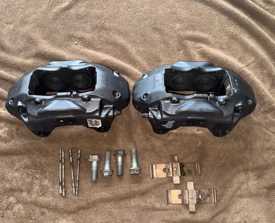 🔥2006-2015 AUDI Q7 VW TOUAREG FRONT BRAKE CALIPER BREMBO OEM🔥 - Image 1 of 3