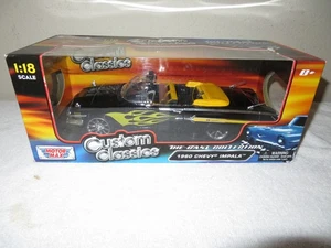 Custom Classics Motor Max 1960 Chevrolet Impala Convertible 1:18 Scale - Picture 1 of 3