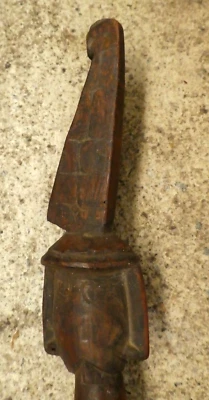 ANTIQUE CARVED TIMBER HEAD HANDLE WOODEN CLUB - OLD AUSTRALIAN CUSTOMS LABEL - image 1 of 4