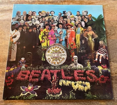 BEATLES - Sgt. Pepper's. - UK MONO 1st  -1/-1  *VERY NEAR MINT* LP - LOOK - Image 1 of 4